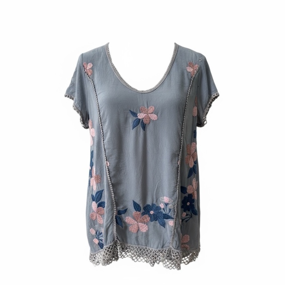 JOHNNY WAS Women's Short Sleeve Flowy Blouse with Lace Trim Gray Size Small